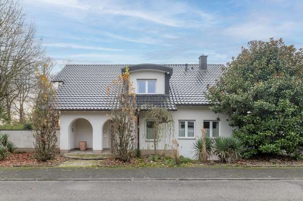 Front des Hauses